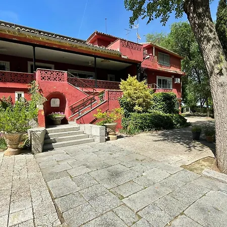 Casa Rural Los Menhires Torrejón de Ardoz Extérieur photo